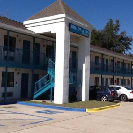 Broadway Inn Express Biloxi Esterno foto