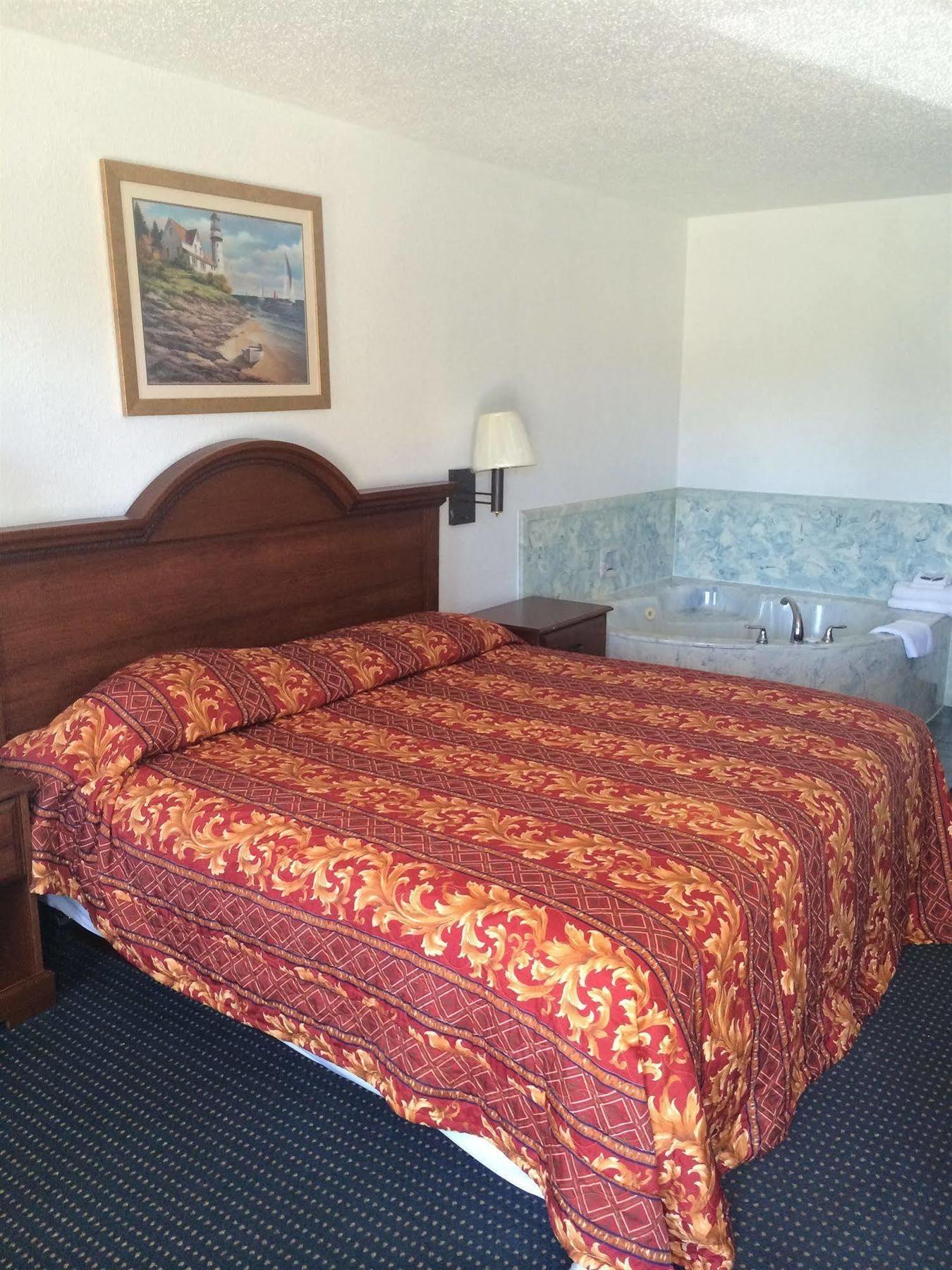 Broadway Inn Express Biloxi Esterno foto